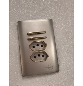 Conjunto Interruptor Duplo Simples + Paralelo + Tomada Dupla 10a Especial 4x2 - Aço Gold
